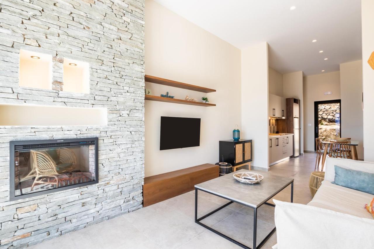 Euphoria Suites Lakki  Экстерьер фото
